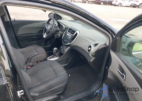 2017 Chevrolet Sonic Lt Auto z USA, uszkodzony, nr VIN 1G1JD5SH7H4101249